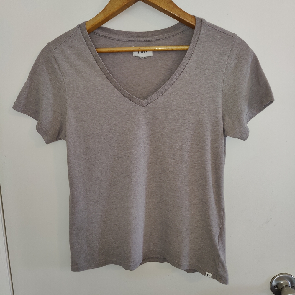 PACT Khaki Brown/ Gray V Neck Tee Ladies Size S